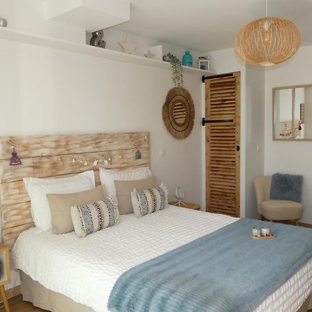 آيكس أومبروفينس Studios Nuitee En Provence المظهر الخارجي الصورة