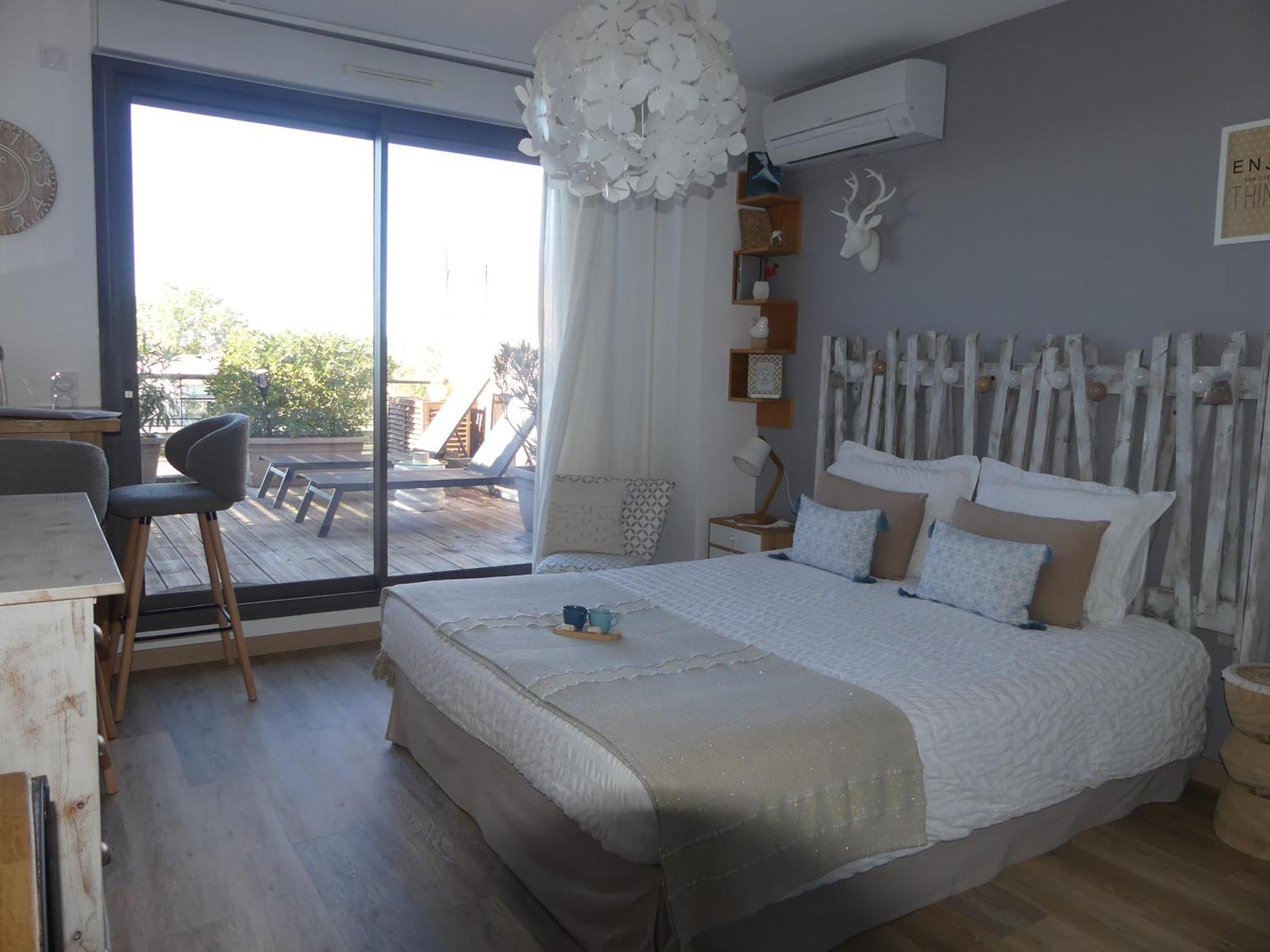 آيكس أومبروفينس Studios Nuitee En Provence المظهر الخارجي الصورة