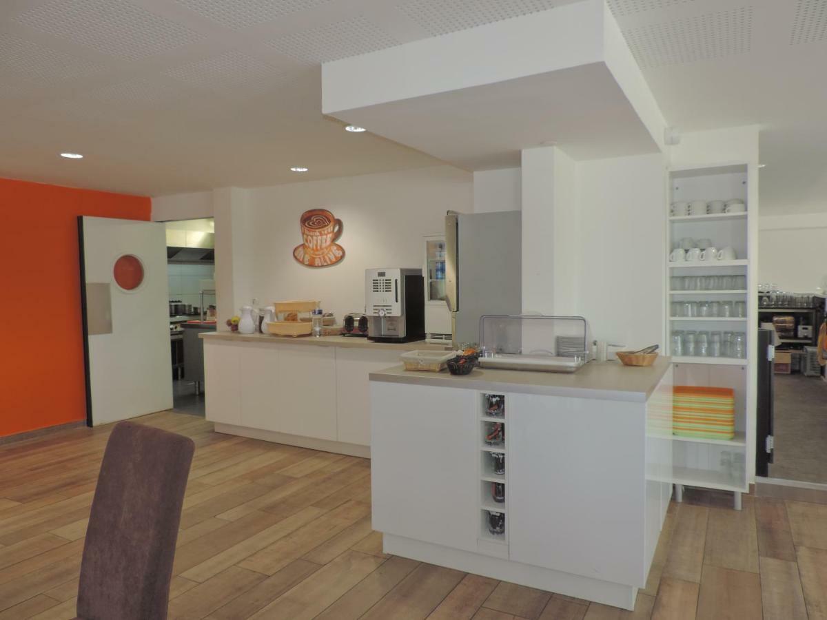 آيكس أومبروفينس Studios Nuitee En Provence المظهر الخارجي الصورة